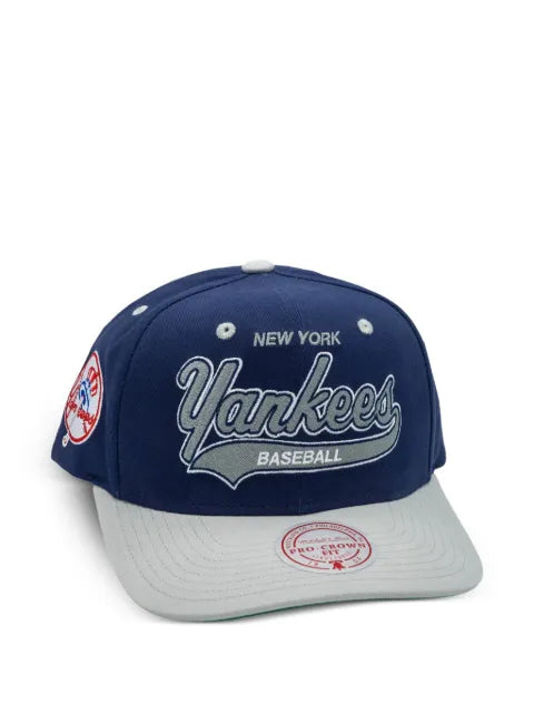 Mitchell & Ness x MLB New York Yankees Tail Sweep baseball cap