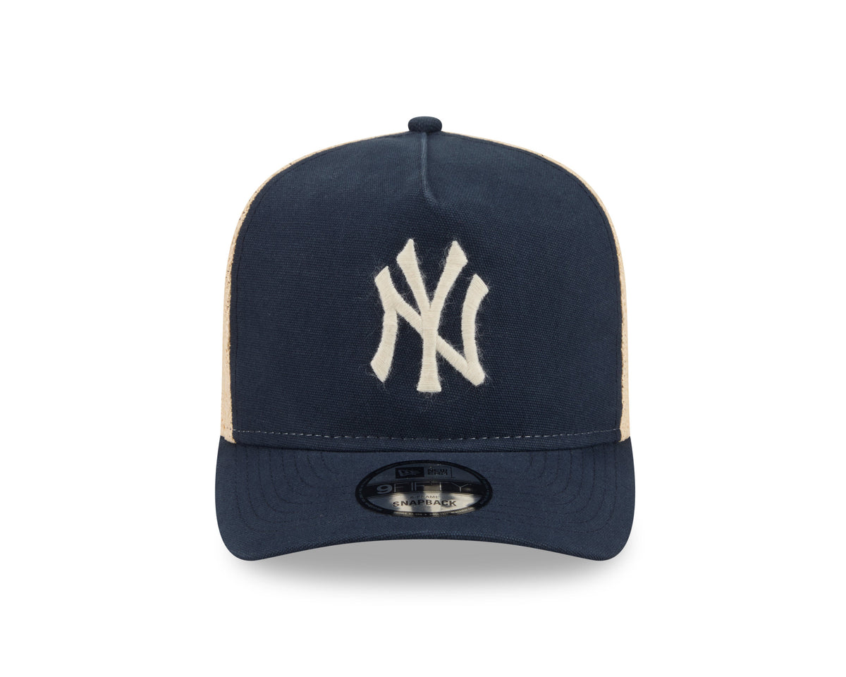 New Era 950 A Frame New York Yankees Grained Snapback Hat