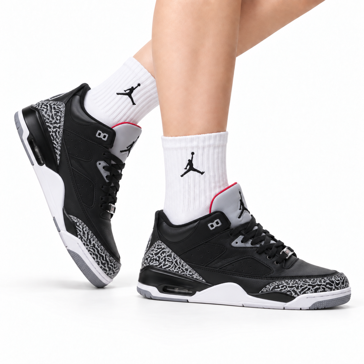 Air Jordan 5 Retro Black Cement Grey Sneakers