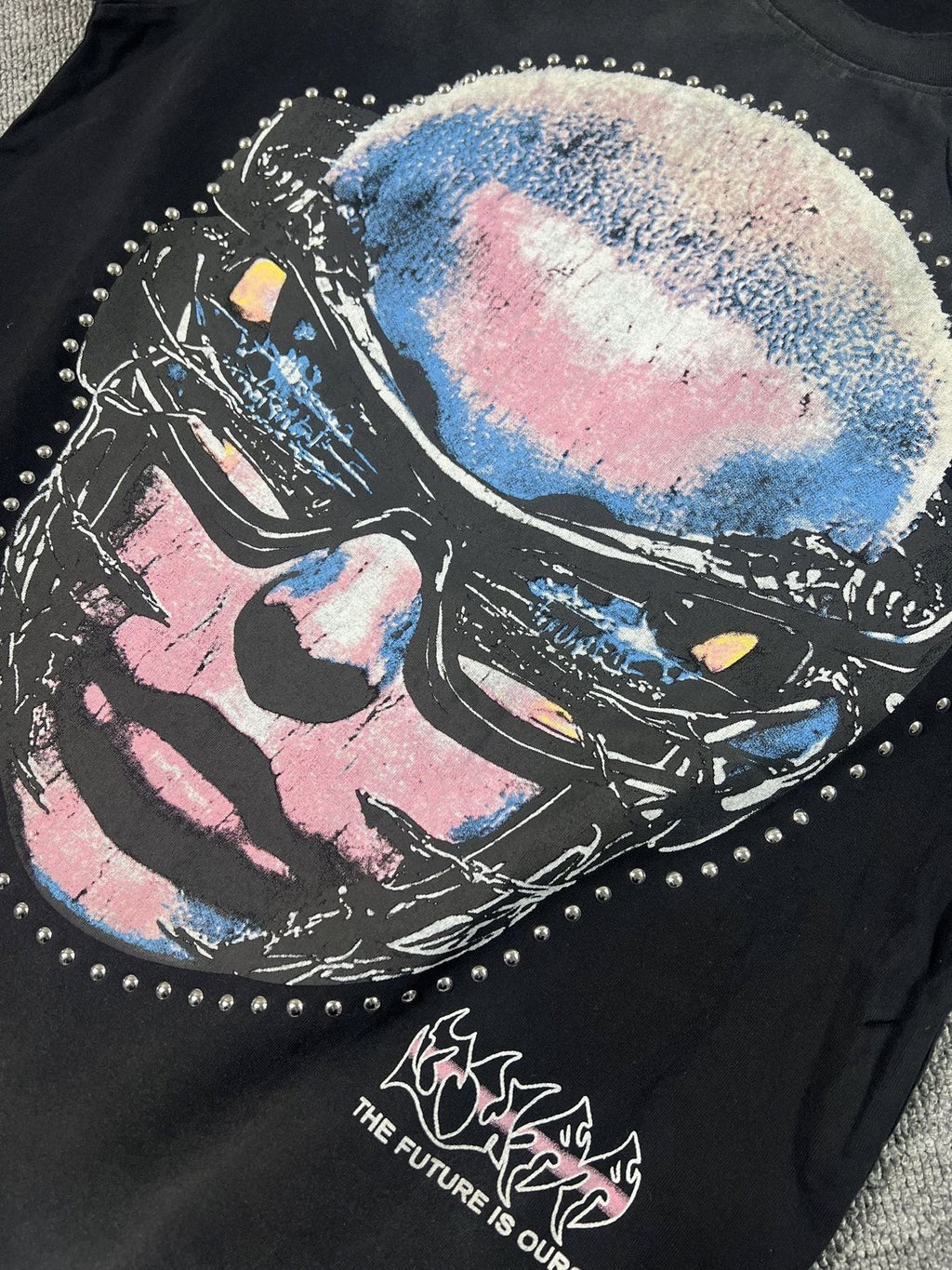 DUAA New Age Graphic Short-Sleeve T-Shirt
