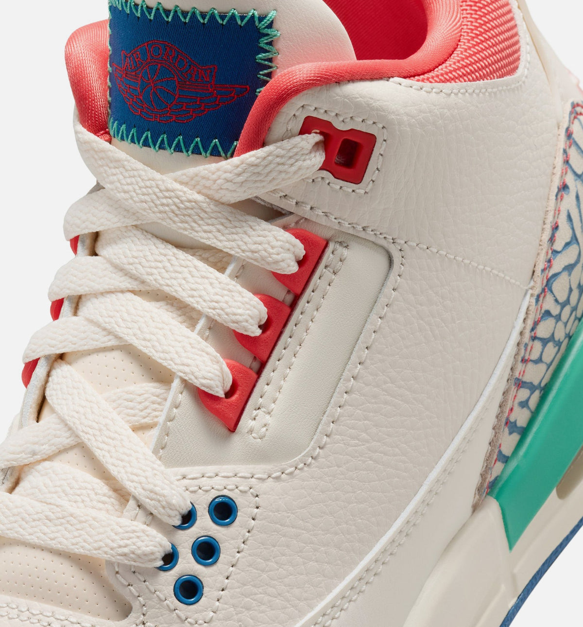Air Jordan 3 Retro Play Your Way Big Kids' Sneakers - Chalk White / Red / True Blue / Green