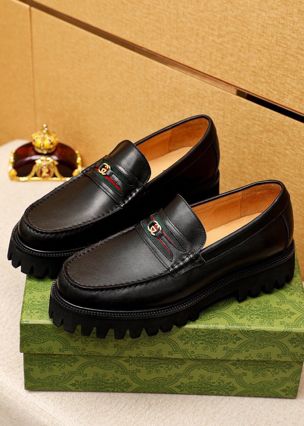 GUCCI Black Web-Accent Loafers