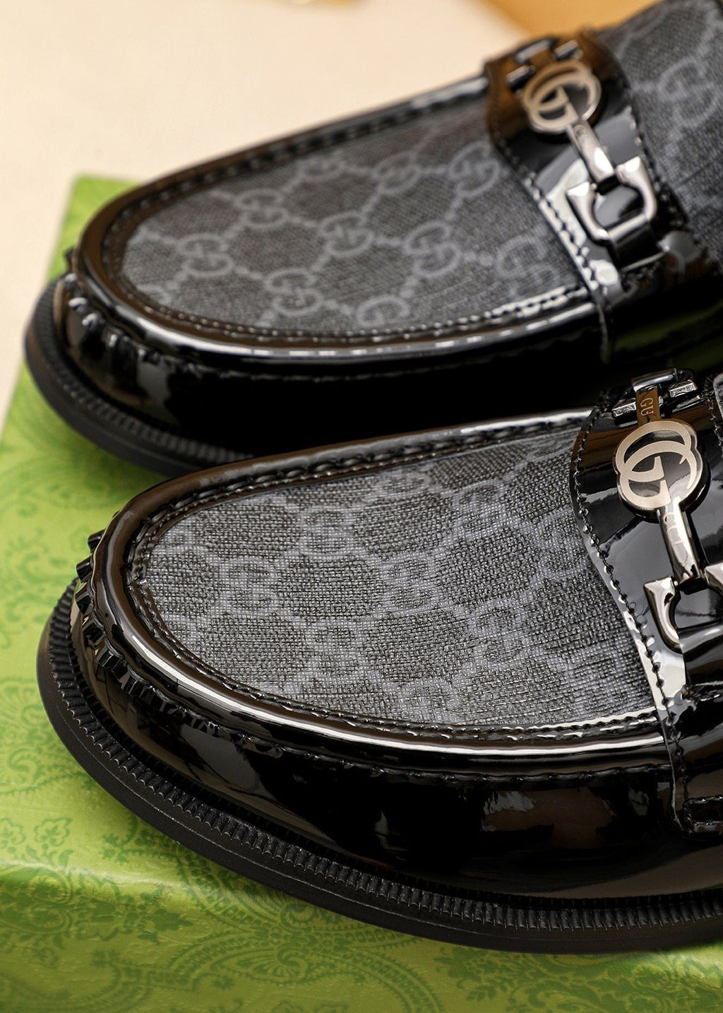 Gucci Black and Gray Metal Bit Loafers