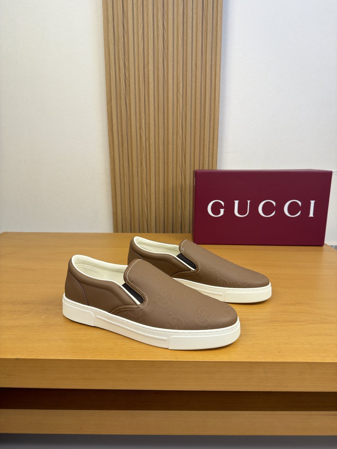 Gucci Leather Slip-On Sneakers