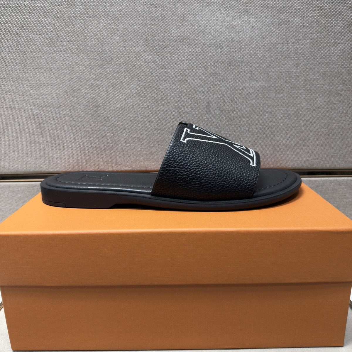 Louis Vuitton Men's Outlined LV Slide Sandals