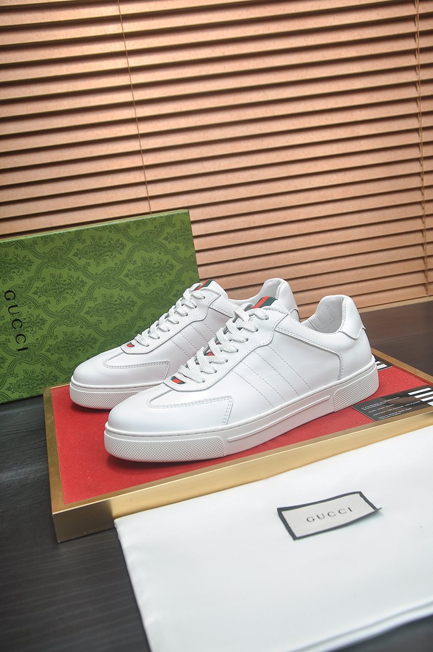 Gucci Web Stripe Low-Top Sneakers