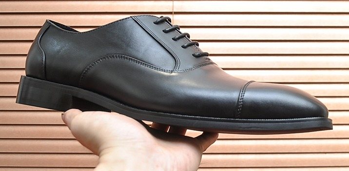 Ferragamo Black Cap-Toe Lace-Up Dress Shoes