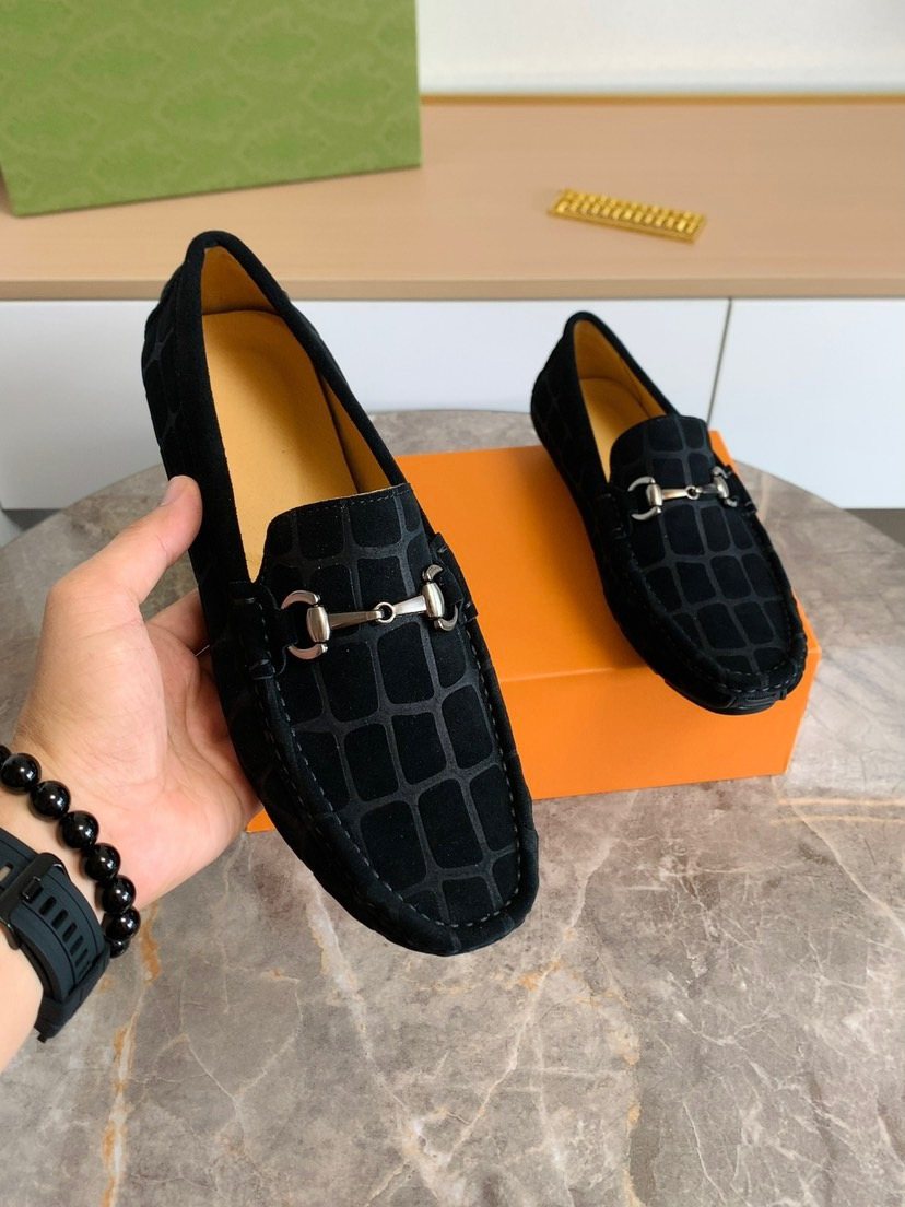 Gucci Men's Textured Horsebit Loafers