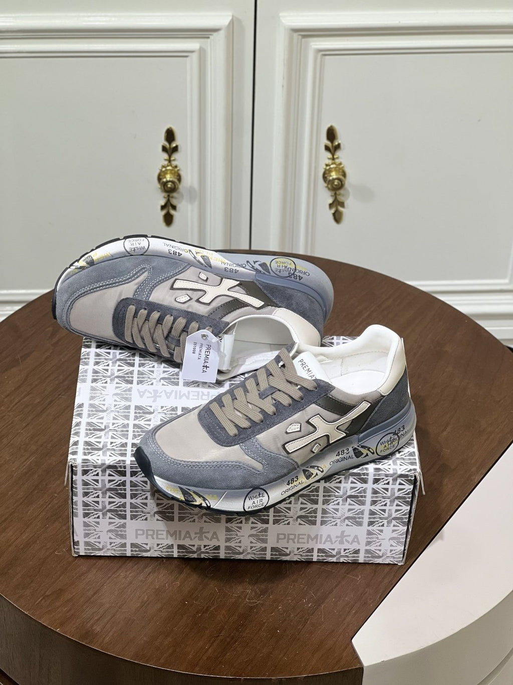 Premiata Contrast Panel Low-Top Sneakers