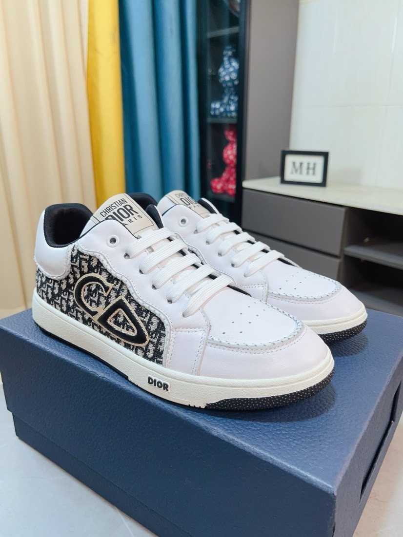 Dior Men's Patterned Panel Low-Top Sneakers